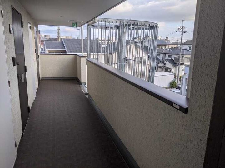 ガレリア大阪空港Iの内装