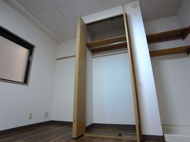 ロイヤル住吉の内装