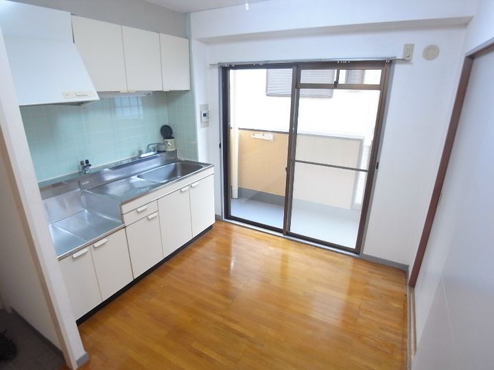 東芦屋マンションの居間