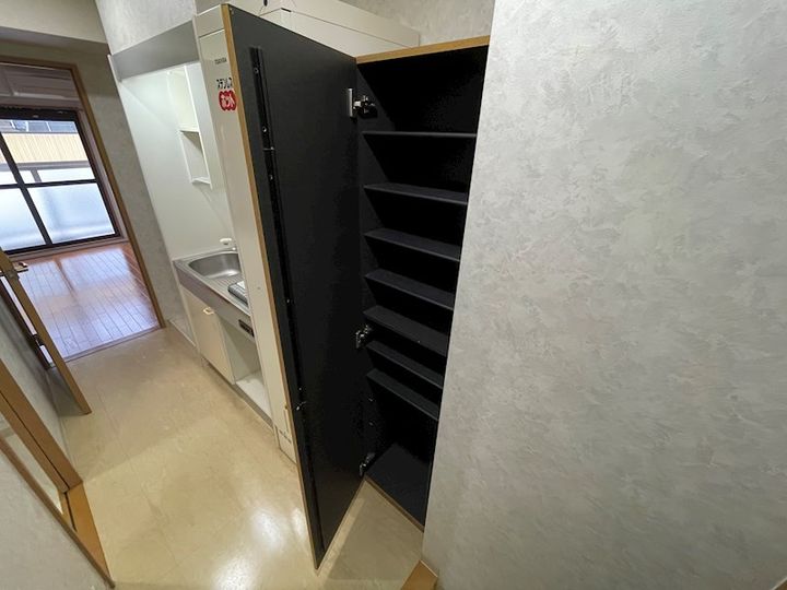 ラディウス森南の玄関