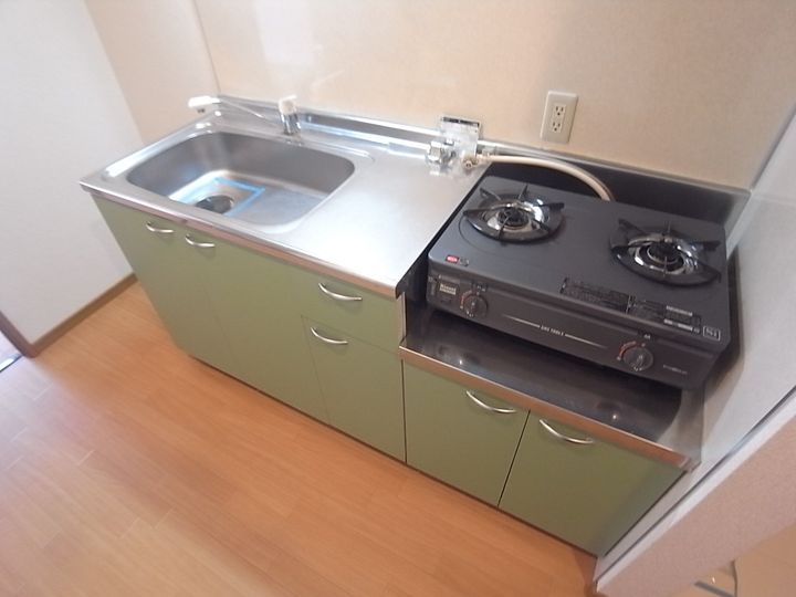 セレブ岡本のキッチン
