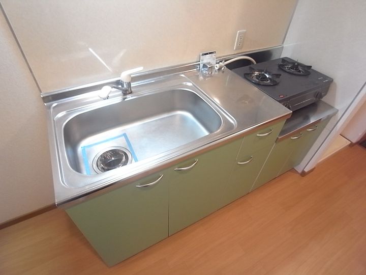 セレブ岡本のキッチン