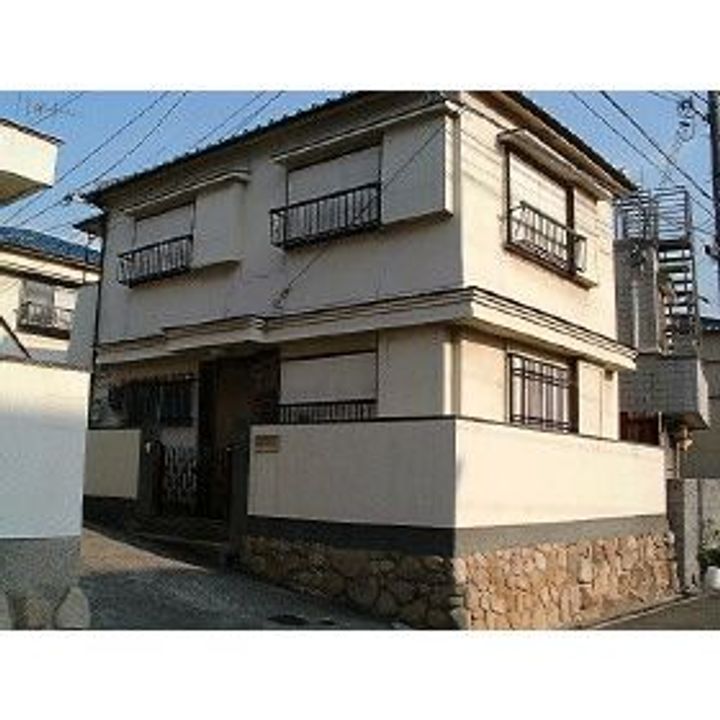 兵庫県神戸市東灘区岡本8丁目(一戸建)の賃貸物件の外観
