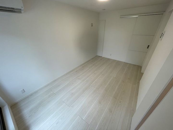 グランメール原田通の居間