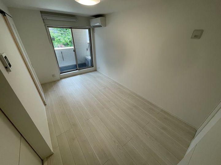 グランメール原田通の居間