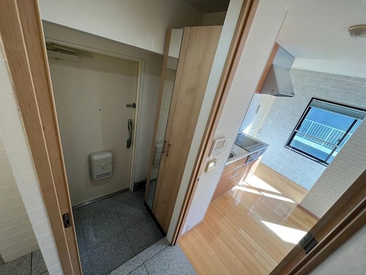 RIHO深江の玄関