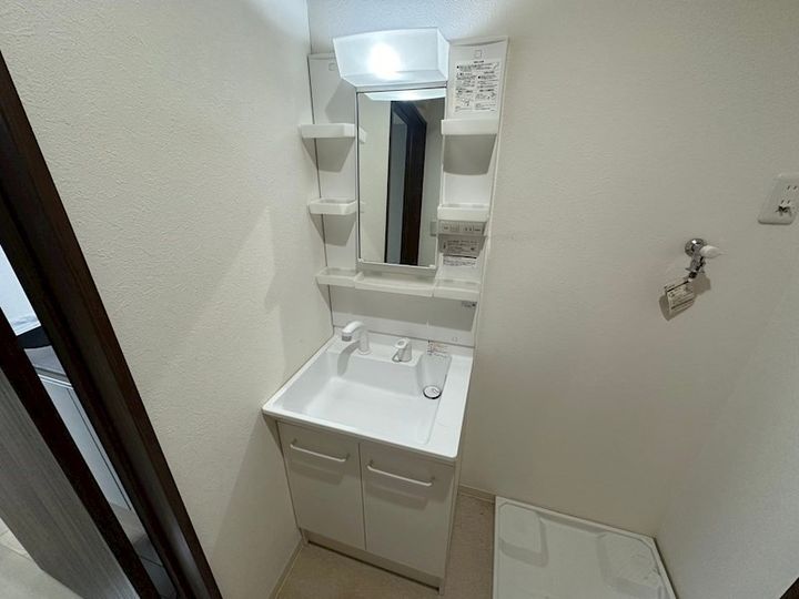 グルーブメゾン三宮EASTの内装