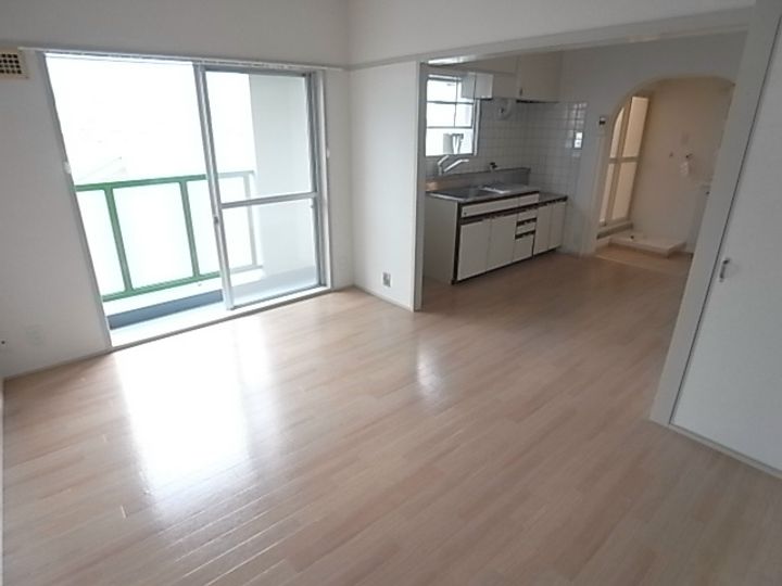 芦屋東山プリンスの居間