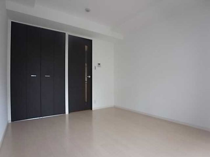 スワンズ新神戸ウィータの寝室