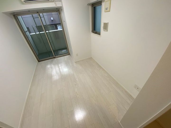 シャーメゾン神戸の居間