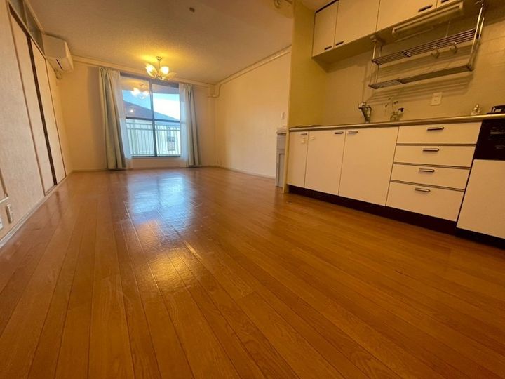 コボリマンション夙川老松台A棟の居間
