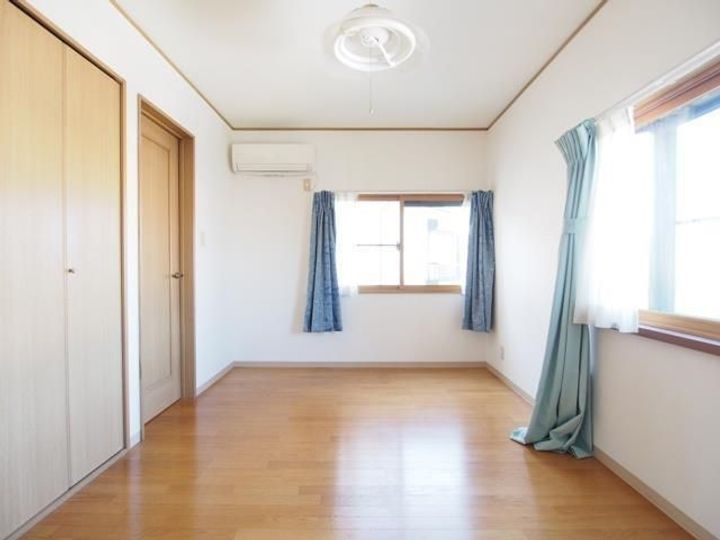 兵庫県西宮市松園町(一戸建)の賃貸物件の寝室