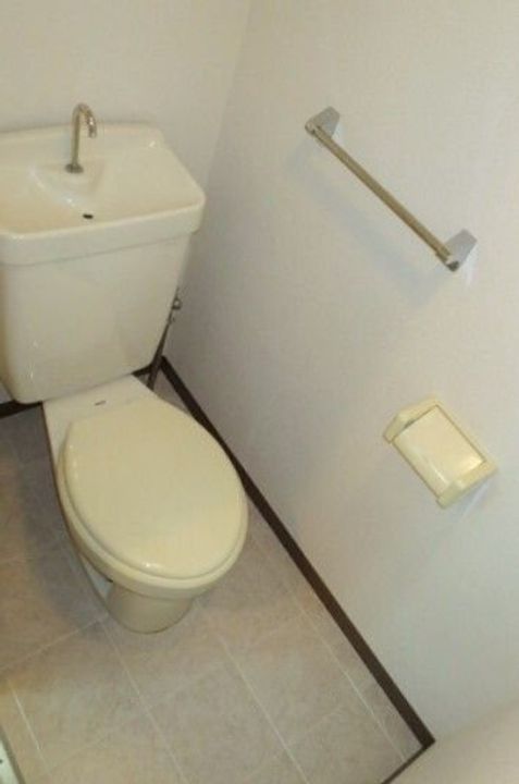 メゾンアイリスの内装