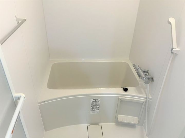 メゾンアイリスの風呂