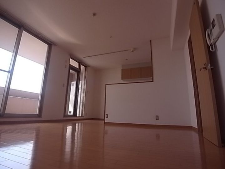 パレス東洋上甲子園の居間