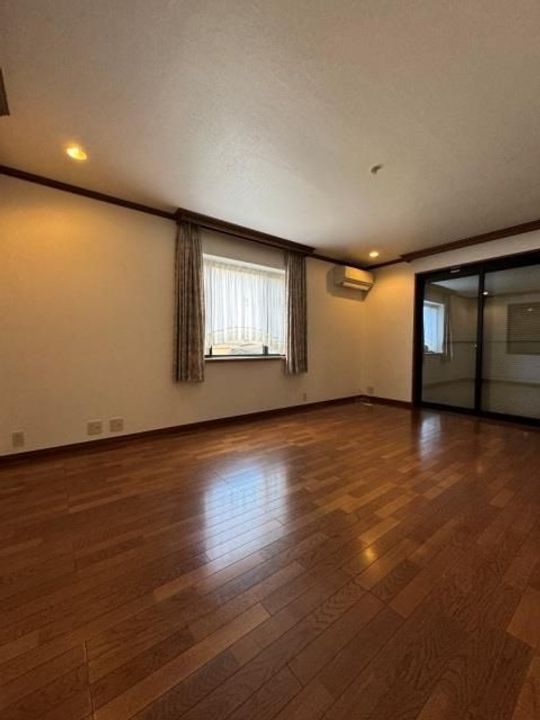 兵庫県西宮市寿町(一戸建)の賃貸物件の寝室