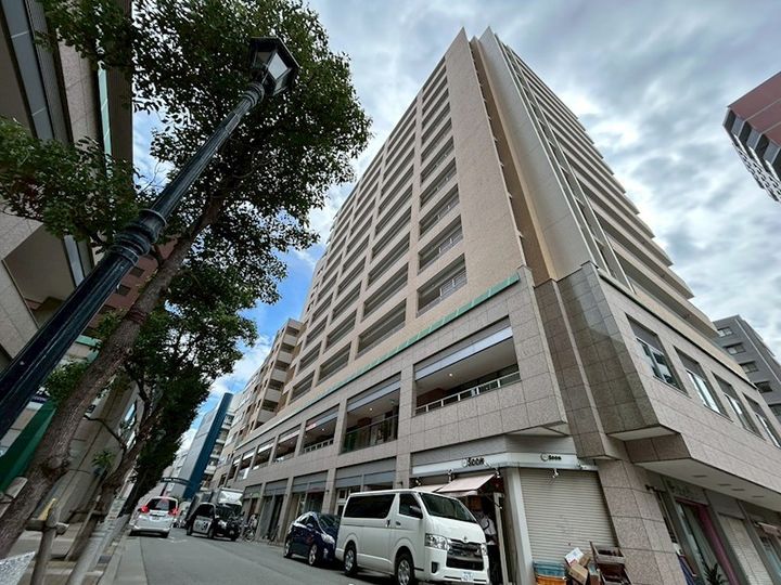 トア山手フラッツの外観