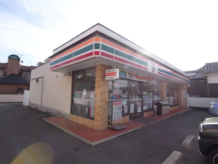 シャトー朝霧の周辺