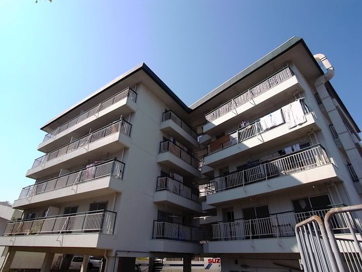 コーポ森本の外観