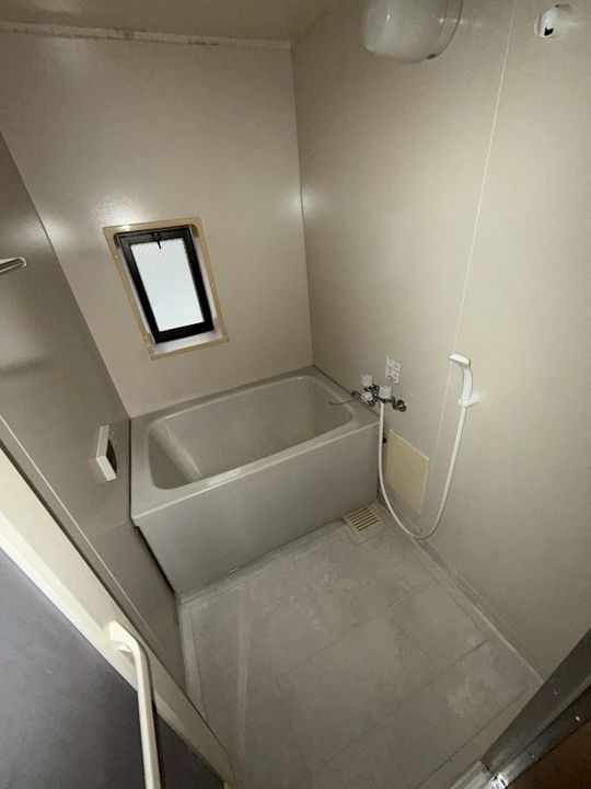 サンビレッジ吉川E棟の風呂