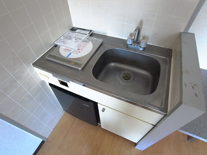 滝の茶屋ヤングパレスのキッチン