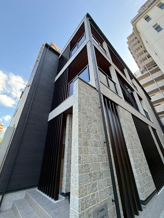 ヴィヴァレス松ノ内の外観