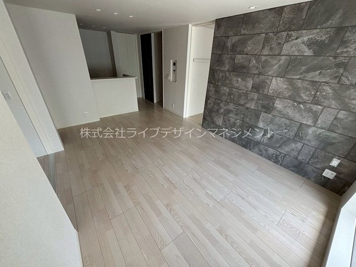 エクセレントガーデンヒルズ A棟の居間