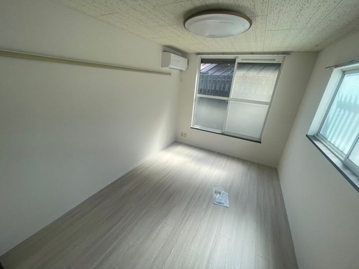 エクセラン・スマの寝室