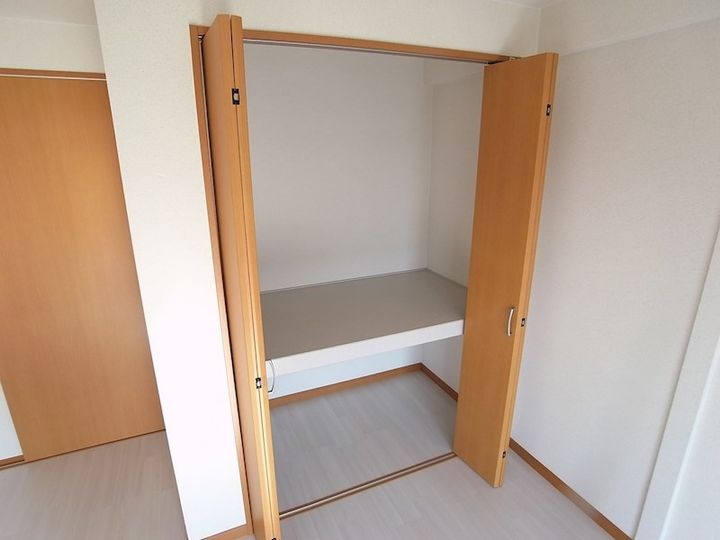 平成朝霧ハイツの内装