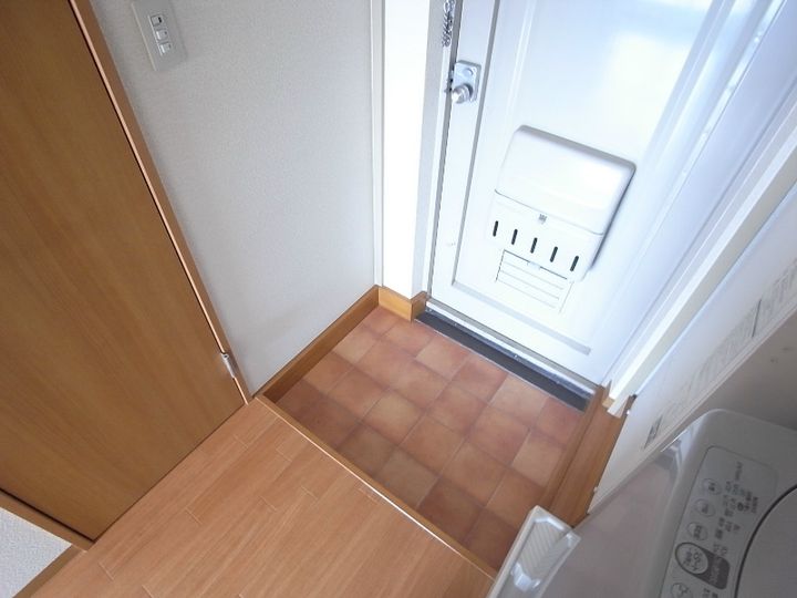 ハイツオリエントの玄関
