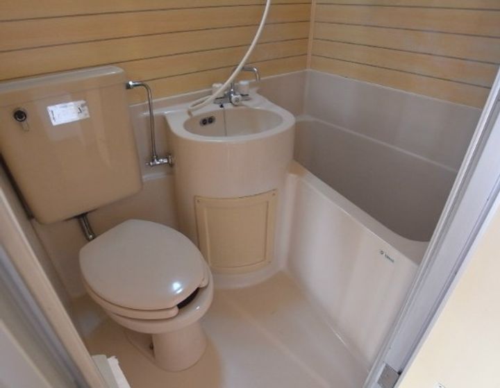 ドミトリー板宿の風呂