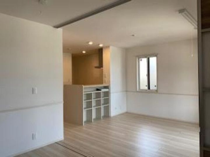 パークス塩屋の居間