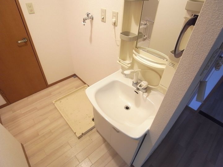 ピュアコートシミズの内装