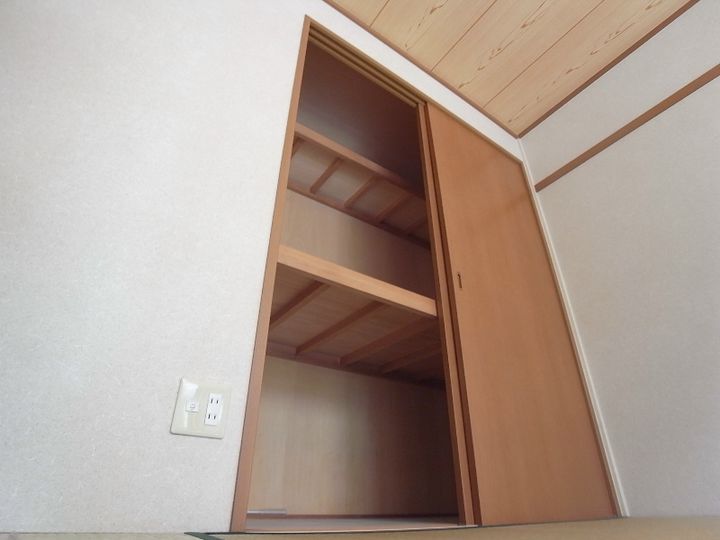 ピュアコートシミズの内装