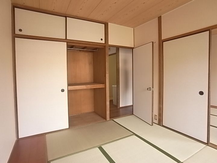 シャトー朝霧の内装