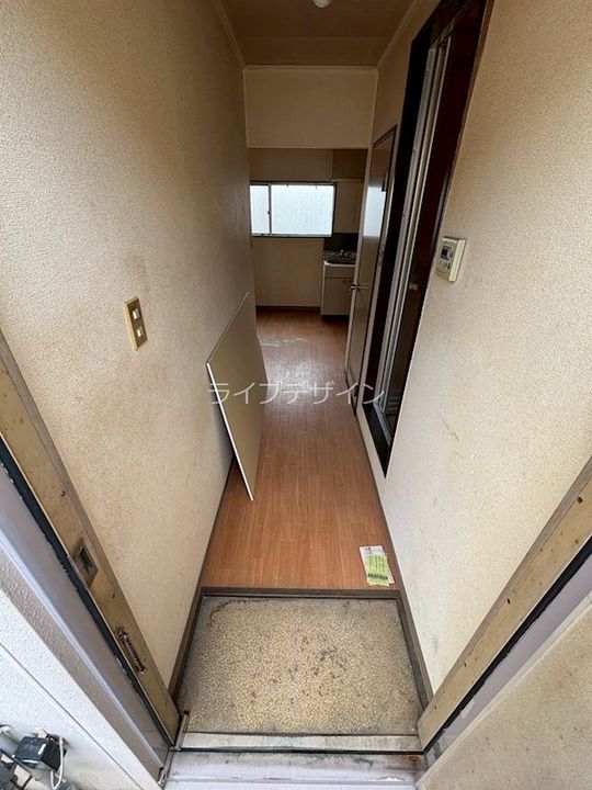 セイゴハイツの玄関