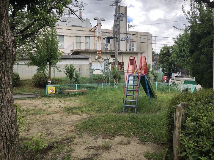 キセラ川西弐番館の周辺