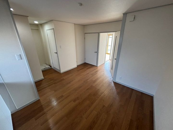 市隆ハイツ塚口の居間