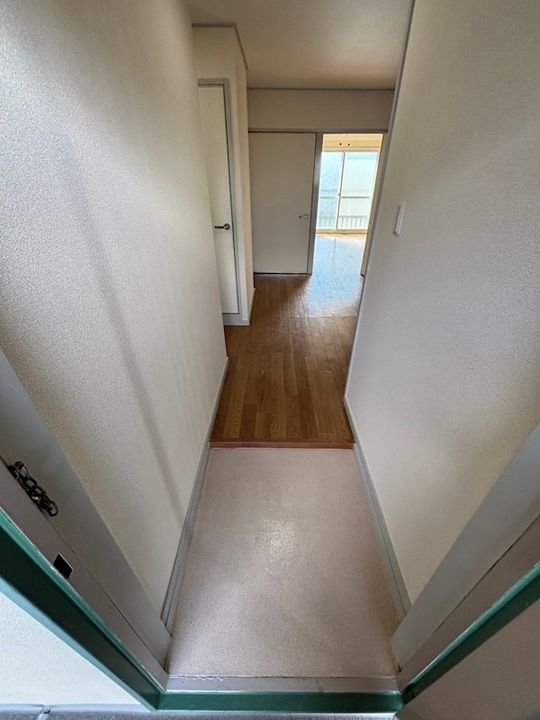 市隆ハイツ塚口の玄関