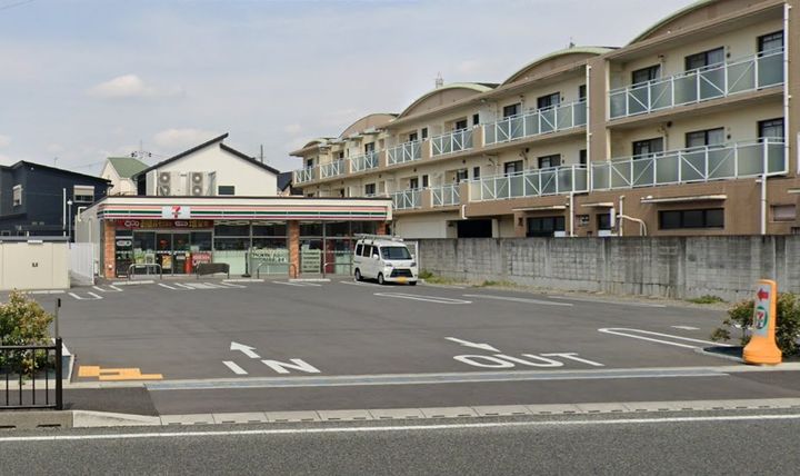 マンションエルミナールの周辺