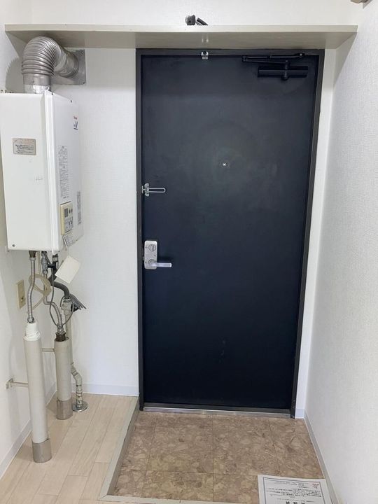 ダイドーメゾン塚口の玄関