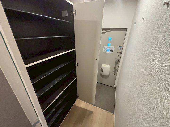 カームデイズの玄関