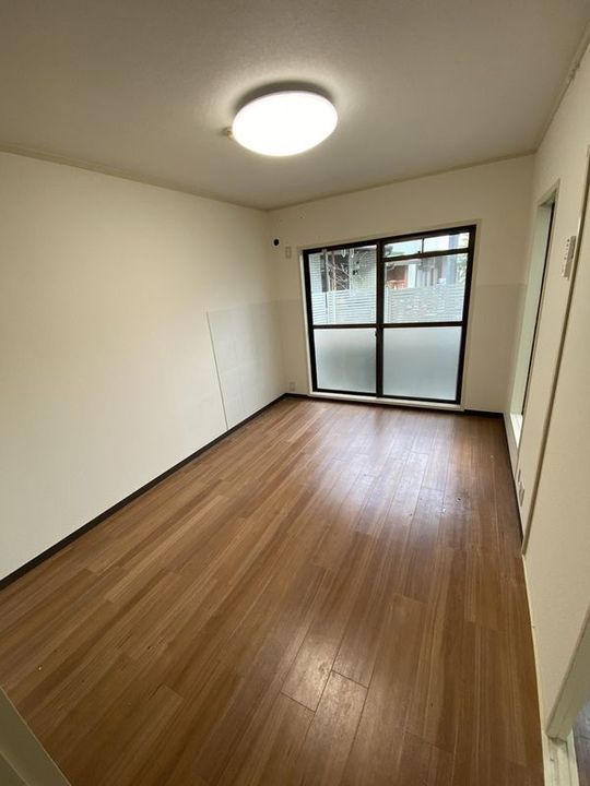 ヒルズ清水の寝室