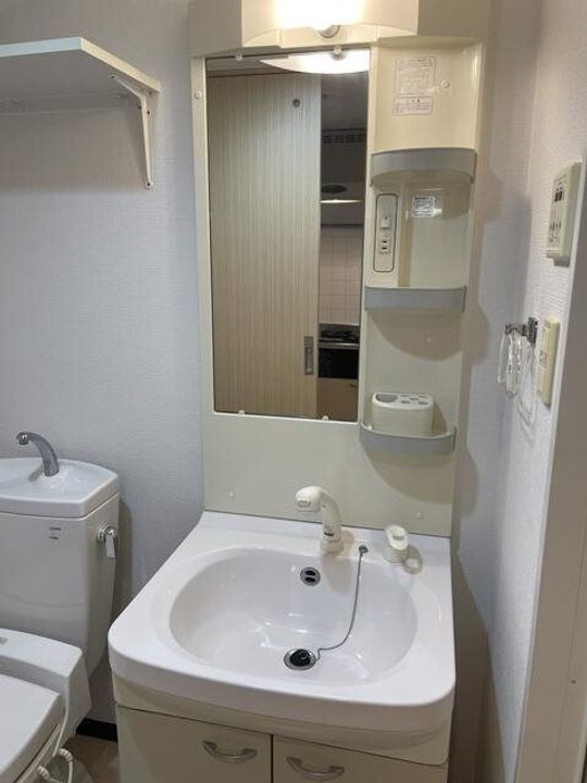 エヌイーワールド尼崎の内装