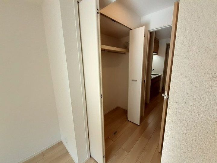 ハイツ ユベーレンの内装