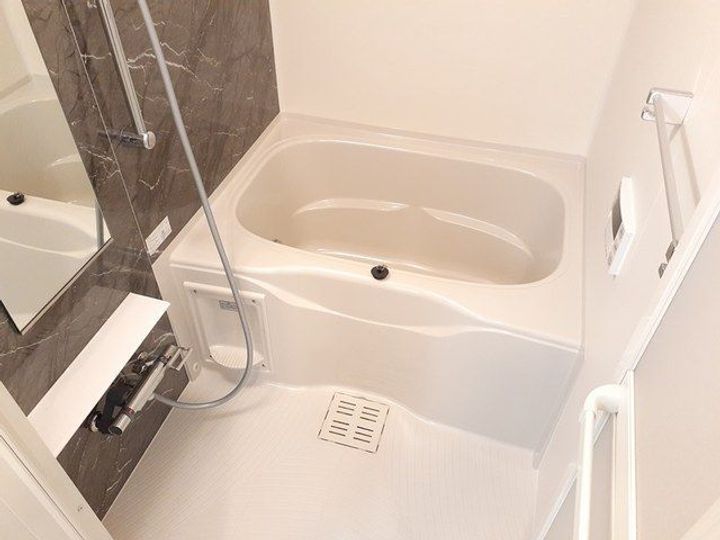 ハイツ ユベーレンの風呂