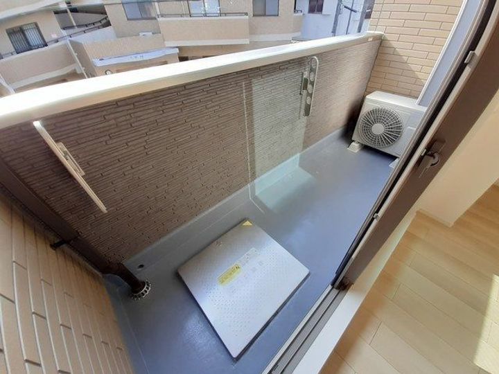 ハイツ ユベーレンの内装