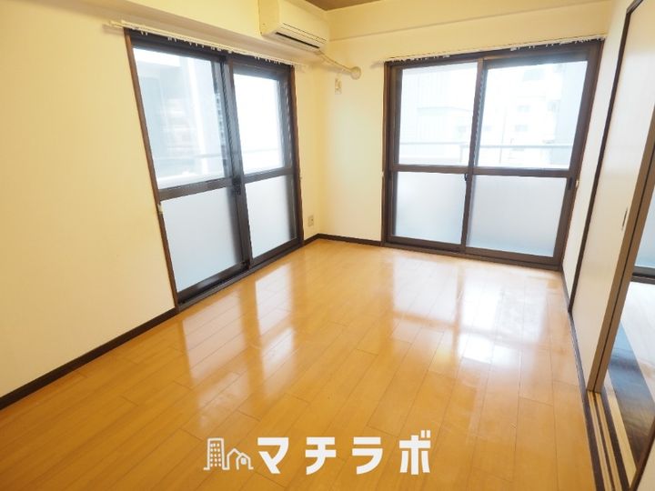 エムズハウス栄の内装