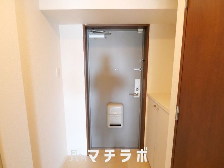 HF名駅北レジデンス(WEST棟)の玄関