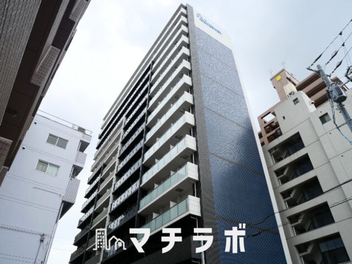 プレサンス桜山駅前アフォードの外観